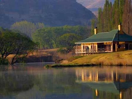 Royal Coachman Villa Clarens Bagian luar foto