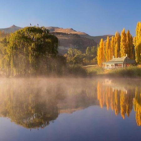 Royal Coachman Villa Clarens Bagian luar foto