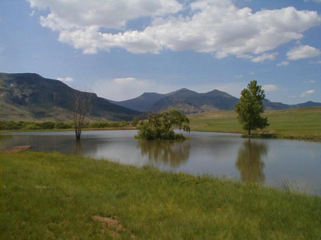 Royal Coachman Villa Clarens Bagian luar foto